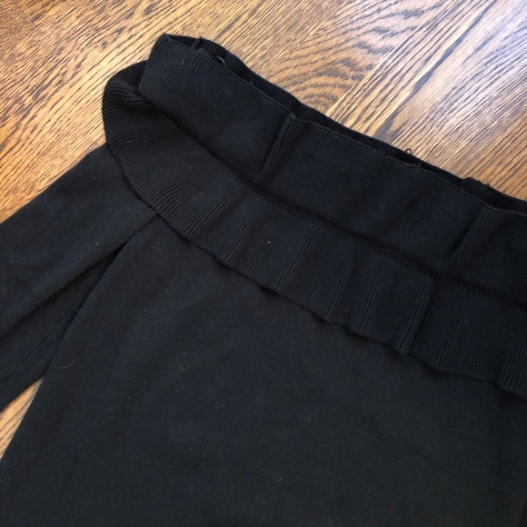 Endless Rose | Off-The-Shoulder Sweater - Picture 5 of 7